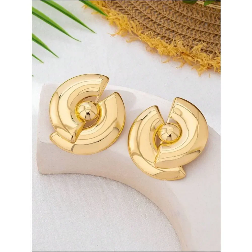 Gold Statement Hoop Earrings - Women Jewelry R 409
